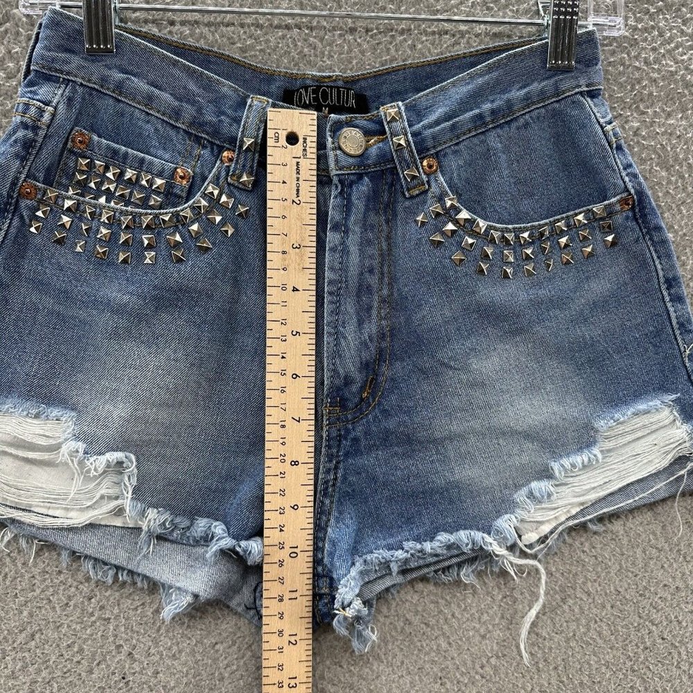 Love Culture Shorts Junior's Medium Blue Denim Distressed Studded Shorts Size M - Picture 11 of 16